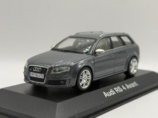 Audi RS4 Avant B7 1/43 Minichamps
