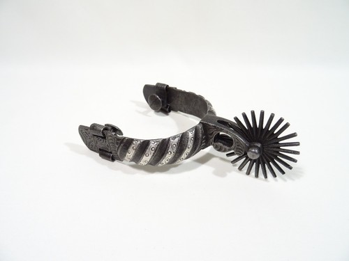 Ancien eperon fer forge - eperon,