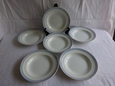 6 assiettes creuses,á liseré bleu et doré,faience d'onnaing