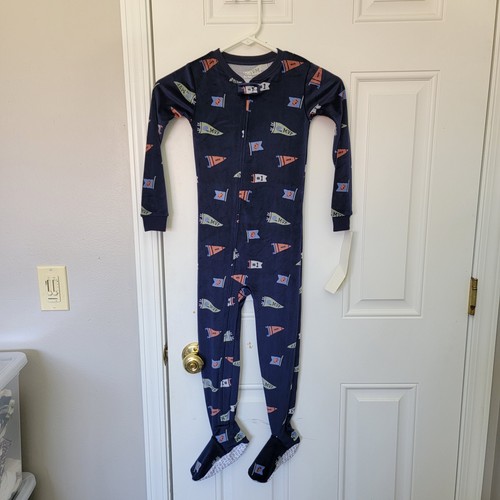 Nwt carter bedtime velour - nwt,