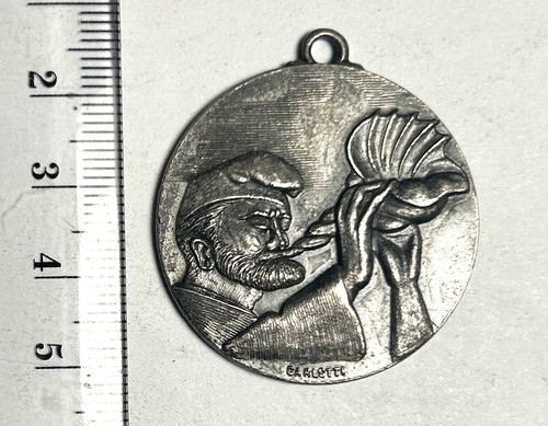 Médaille corse action par - -,