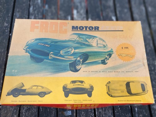 Frog jaguar type e - frog,
