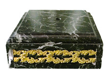 Ancien socle marbre vert de mer pour statue, autre   128x117x50mm