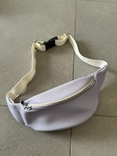 Banane lila Lacoste, très bon