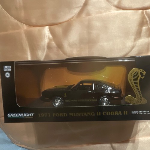 Greenlight 1977 ford - greenlight,