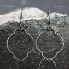 Diamant Pavé Crochets Boucles