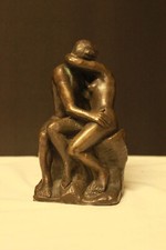 Le baiser RODIN en bronze - 615g-  12cmx7cmx6cm