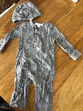 Burberry bébé grandit 6 mois