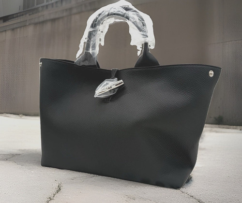 Auth nwt 915 longchamp - nwt,