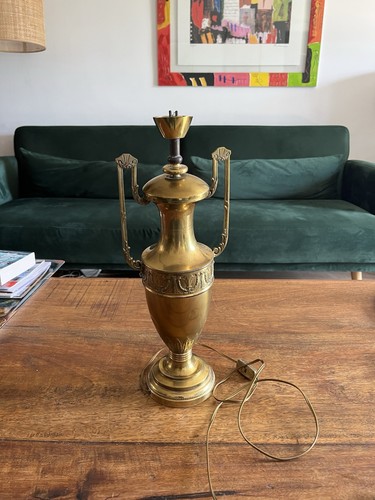 Pied lampe sur - sur, en
