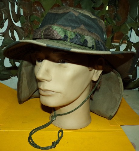 Chapeau brousse avec - de,