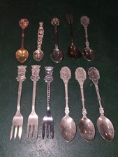 Lot de 11 petites cuillères