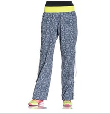 Zumba Essential Womens Large