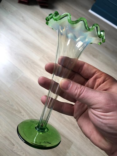 Beau vase soliflore tulipe - vase,