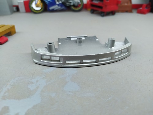 Jupe avant nissan skyline - 1/18,