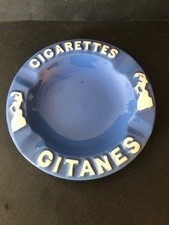 Cendrier ancien Cigarettes Gitanes couleur bleue