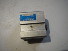 Vérin pneumatique FESTO ADV 20 5 A