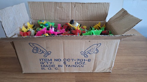 Lot anciens jouets bazar en - lot,