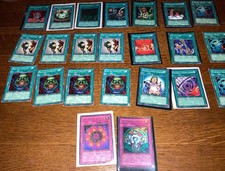 lot de cartes magiques et