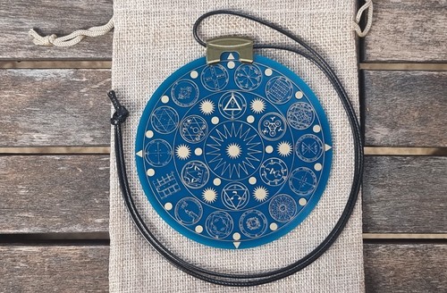 Pendentif bouclier hermès - bouclier, d'hermès