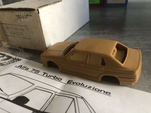 Alezan kit alfa 75 turbo - 1/43,