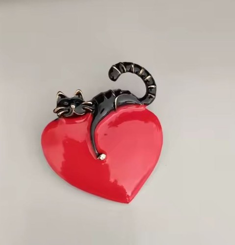 Broche chat noir - , sur