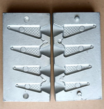 Moule à plombs palettes à écailles & yeux 8g 15g 18g 25g en métal ( état neuf )