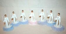 7 figurines " communiant "