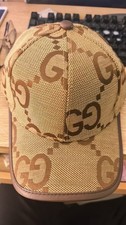 casquette luxueuse