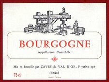 18/43 Étiquette BOURGOGNE AOC CAVES DU VAL D'OR vieux pressoir  BURGUNDY WINE