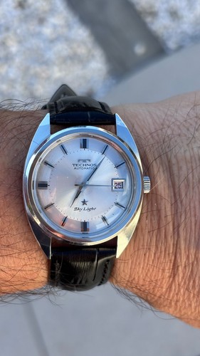 Montre vintage technos - vintage, sky