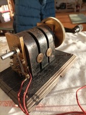 Génératrice à manivelle de