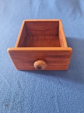 Tiroir en bois fait main