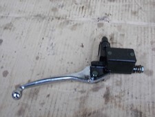 maitre cylindre adaptable