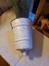 Ancien Entonnoir en Tôle Émaillé marbré Vintage art populaire campagne