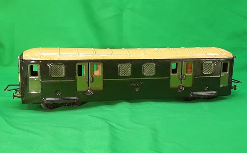 Wagon bagages queue - a, jep