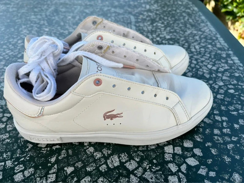 Baskets p38 lacoste - baskets,