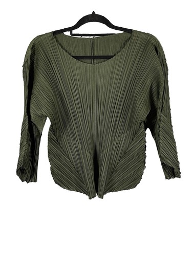 Haut plissé pleats please - pleats,