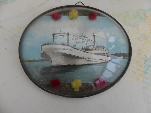 Cadre ancien verre bombé