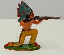 STARLUX FIGURINE INDIENS