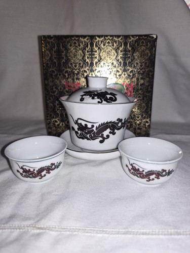 Service saké porcelaine - en,