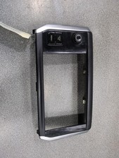 CARÉNAGE CENTRAL TABLEAU DE BORD PEUGEOT 208 I (CA/CC/CK/CL) 9812862880