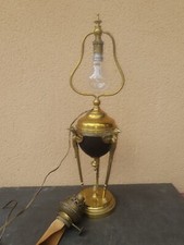 Lampe a petrole athénienne style empire En Bronze Doré Tête Aigle XIXe