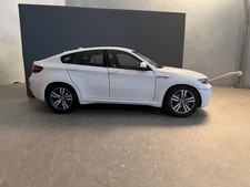Kyosho 1/18 Bmw x6M-Neuf