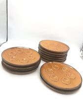 Lot de 12 assiettes à 6 escargots marron céramique vintage 20 cm