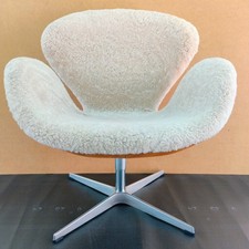 Authentic Arne Jacobsen