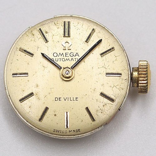 Mouvement origine omega - omega, de