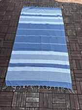 fouta serviette de plage bleue