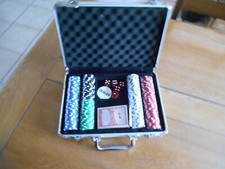 Malette Alu Poker 195 Jeton + jeu de carte + 1 jeton dealer