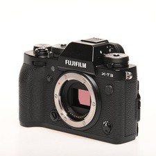 Fujifilm X-T3 (noir) environ